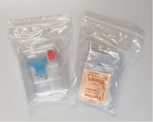 生徒に配布された検査キット